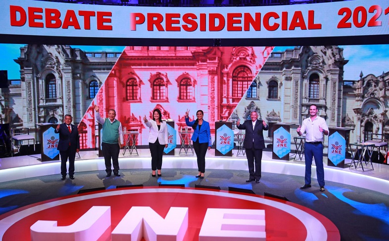Concluyó primera fecha del debate presidencial organizado por el JNE