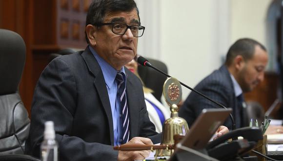 Presidente del Congreso: “Pedro Castillo debería estar aquí a la llegada de la OEA” 