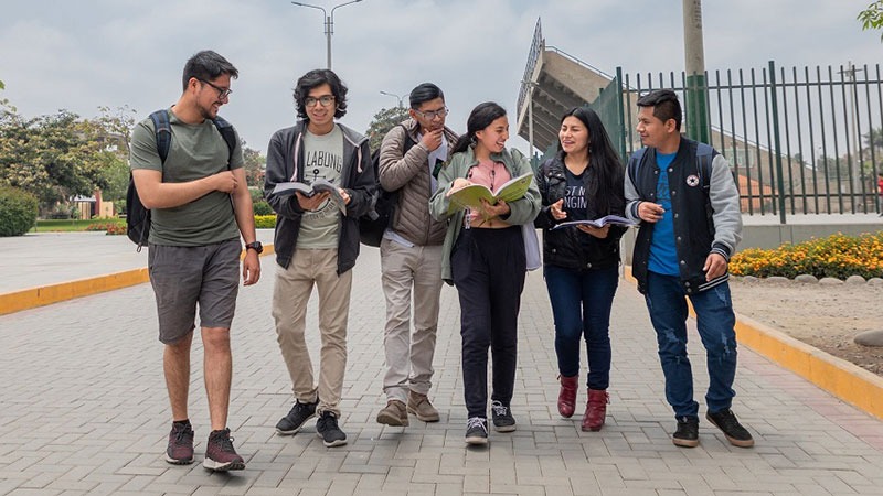 Mayoría de ganadores de segunda competencia de Beca 18 tiene entre 15 y 18 años  