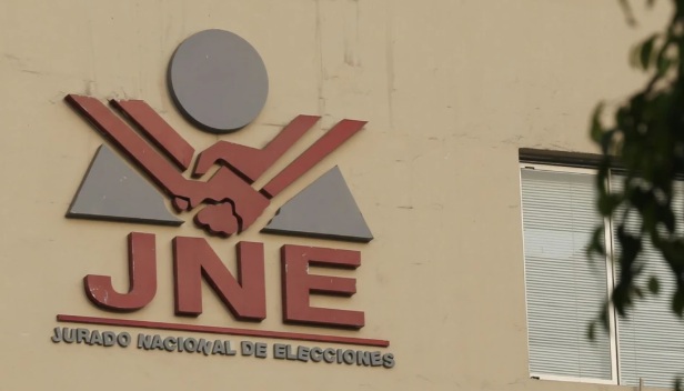 JNE alerta de presuntas infracciones electorales de algunas autoridades regionales y municipales
