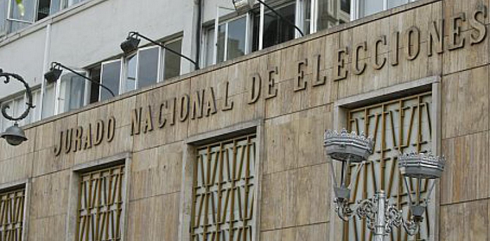 Plazo para renunciar a un partido y postular por otro al Congreso vence hoy