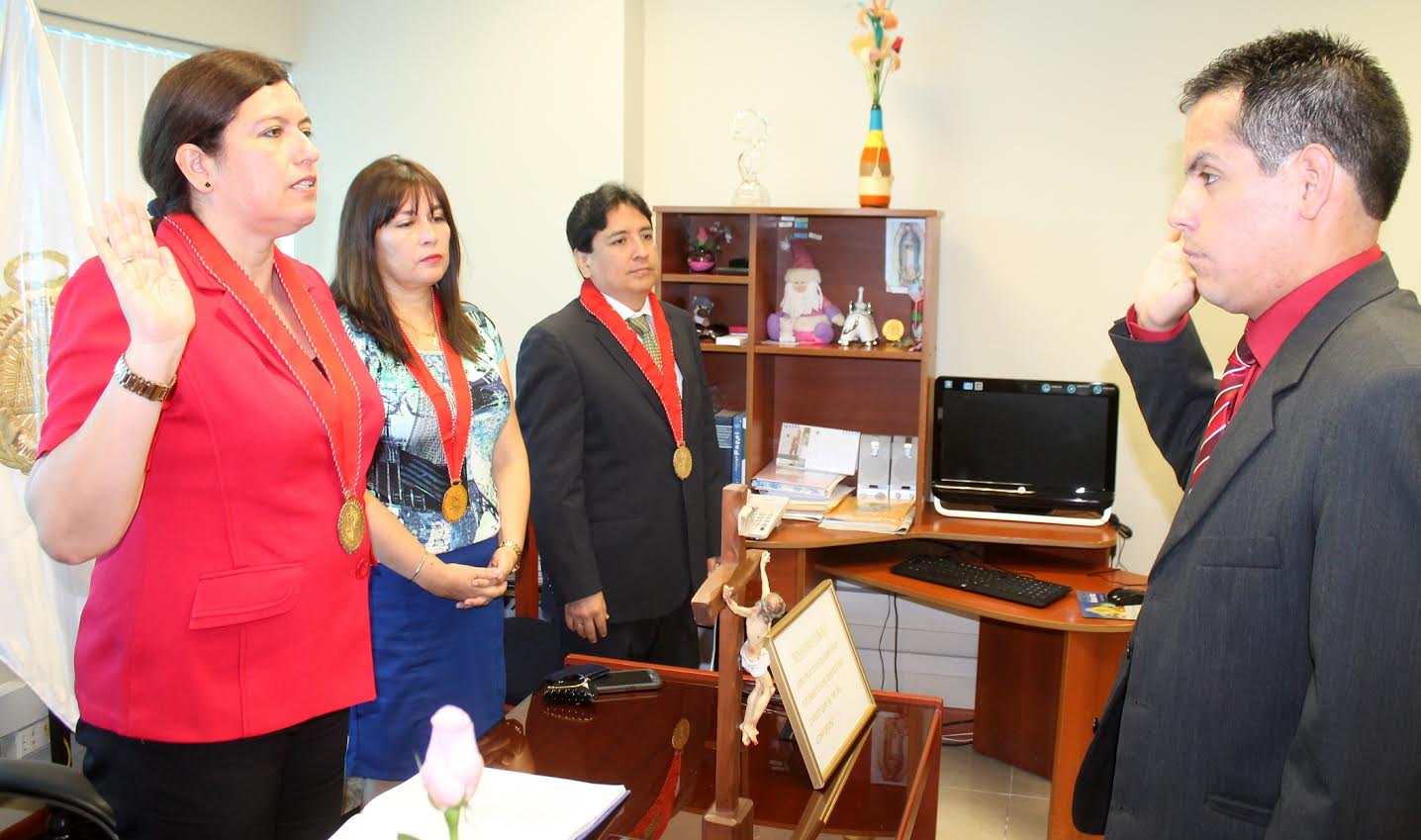 Juramentan a dos fiscales adjuntos provinciales en la región Lambayeque