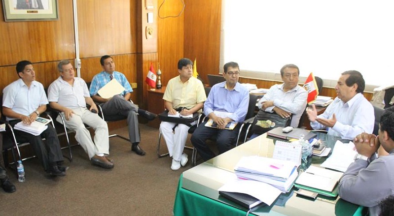 Autoridades inician proceso de transferencia del Hospital Docente Belén a la región