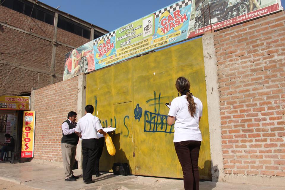 Cierran establecimiento de carros en  Lambayeque