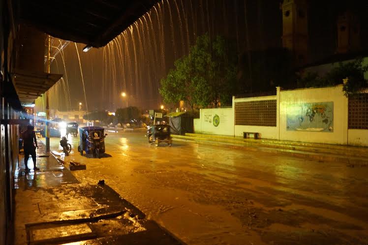 Lluvias sorprendieron a pobladores de la región Lambayeque