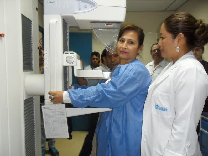 Lambayeque: Hospital Naylamp cuenta con nuevo servicio de mamografía