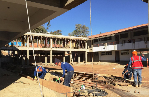 Mantenimiento de colegios en región Lambayeque tiene 9 millones de soles de  presupuesto