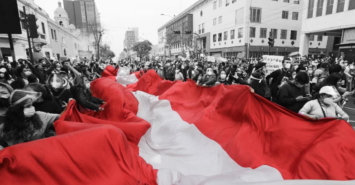 Reconocerán a universitarios “Líderes para el Bicentenario” en cabildo de graduación 