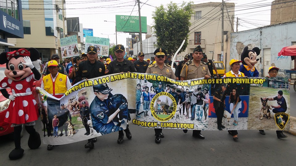 Realizan marcha canina para promover el rechazo de uso depirotécnico