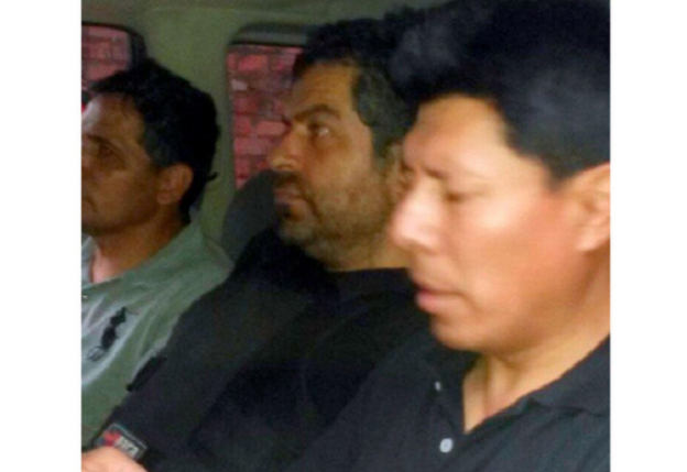 Martín Belaunde es trasladado desde Juliaca a Lima en avión  de la FAP