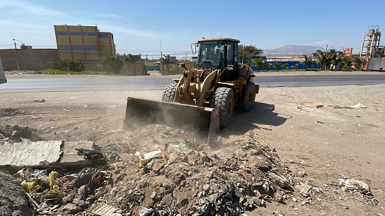 Chiclayo: eliminan desmonte y basura en la Panamericana Sur en segundo día de jornada de limpieza 