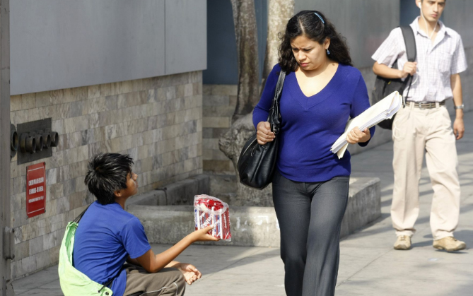 Alertan que 200 niños en Chiclayo están en situación de mendicidad y explotación