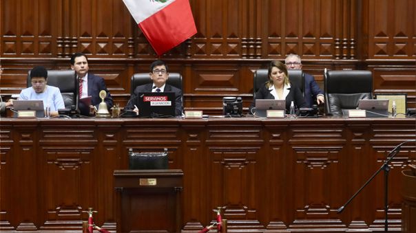 Congreso niega permiso a Castillo para viajar a México, pero le autoriza viaje a Chile 