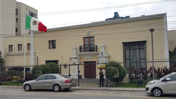 Dina Boluarte asegura que México otorgó asilo político a la familia de Pedro Castillo