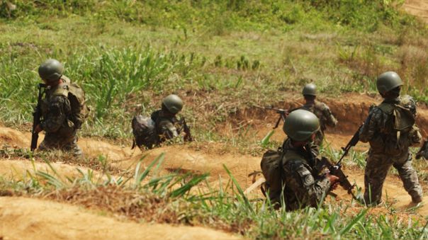 “Operación Patriota” en el VRAEM deja de 10 a 15 terroristas muertos, informó el jefe del comando de las FFAA