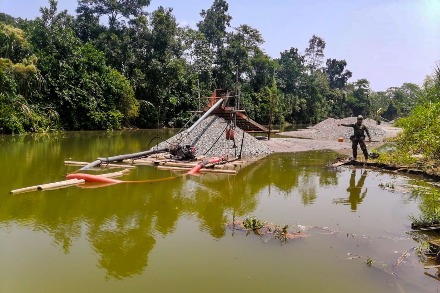 Incautan y destruyen bienes por más de S/ 37 millones en operativos contra minería ilegal