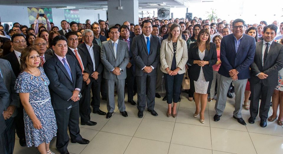 Ministra La Rosa se reunió con trabajadores del Midis y los llama a trabajar al servicio de los más pobres