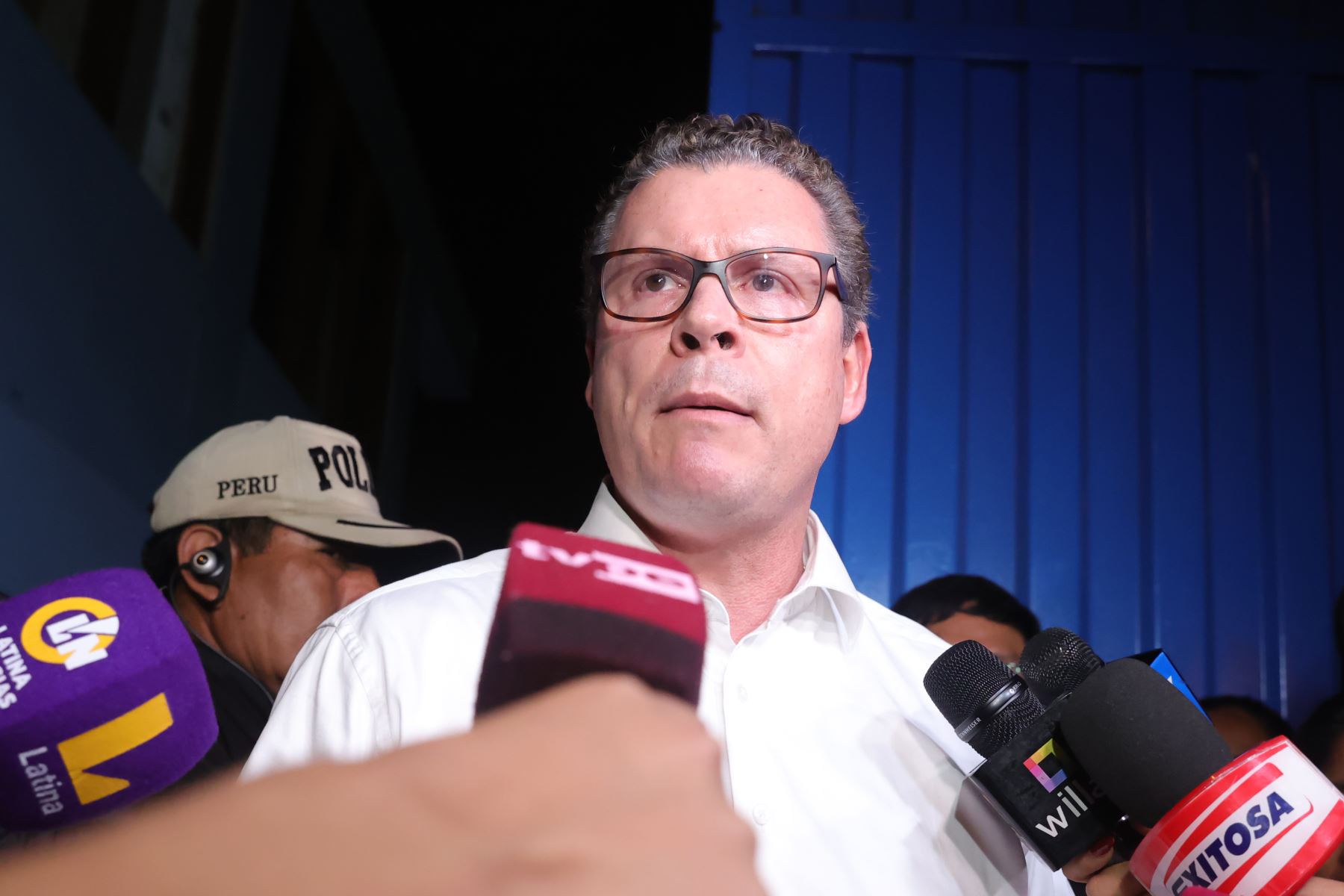  Ministro de Educación llama a luchar con firmeza a la violencia sexual hacia menores