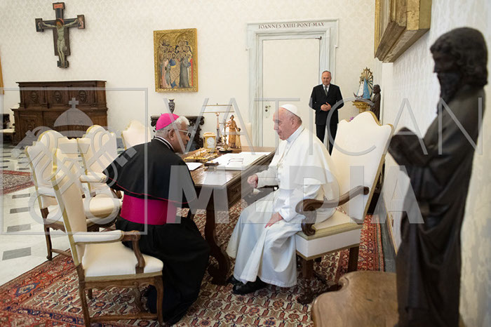Papa Francisco recibió en Roma al presidente del Episcopado Peruano y del Celam
