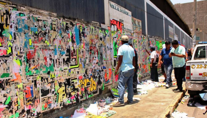 Chiclayo: multará a quienes peguen afiches en la vía pública 