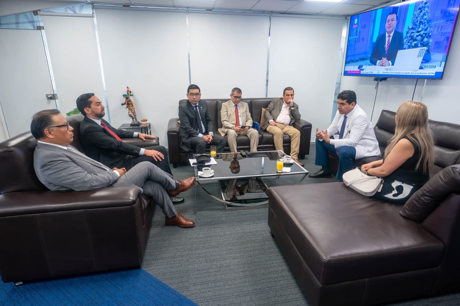 CMP denuncia a Sunedu por convenios ilegales de internado 