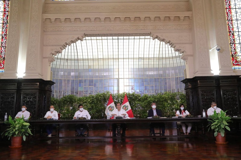 Vizcarra: "No tengo la menor duda de que vamos a superar este momento"