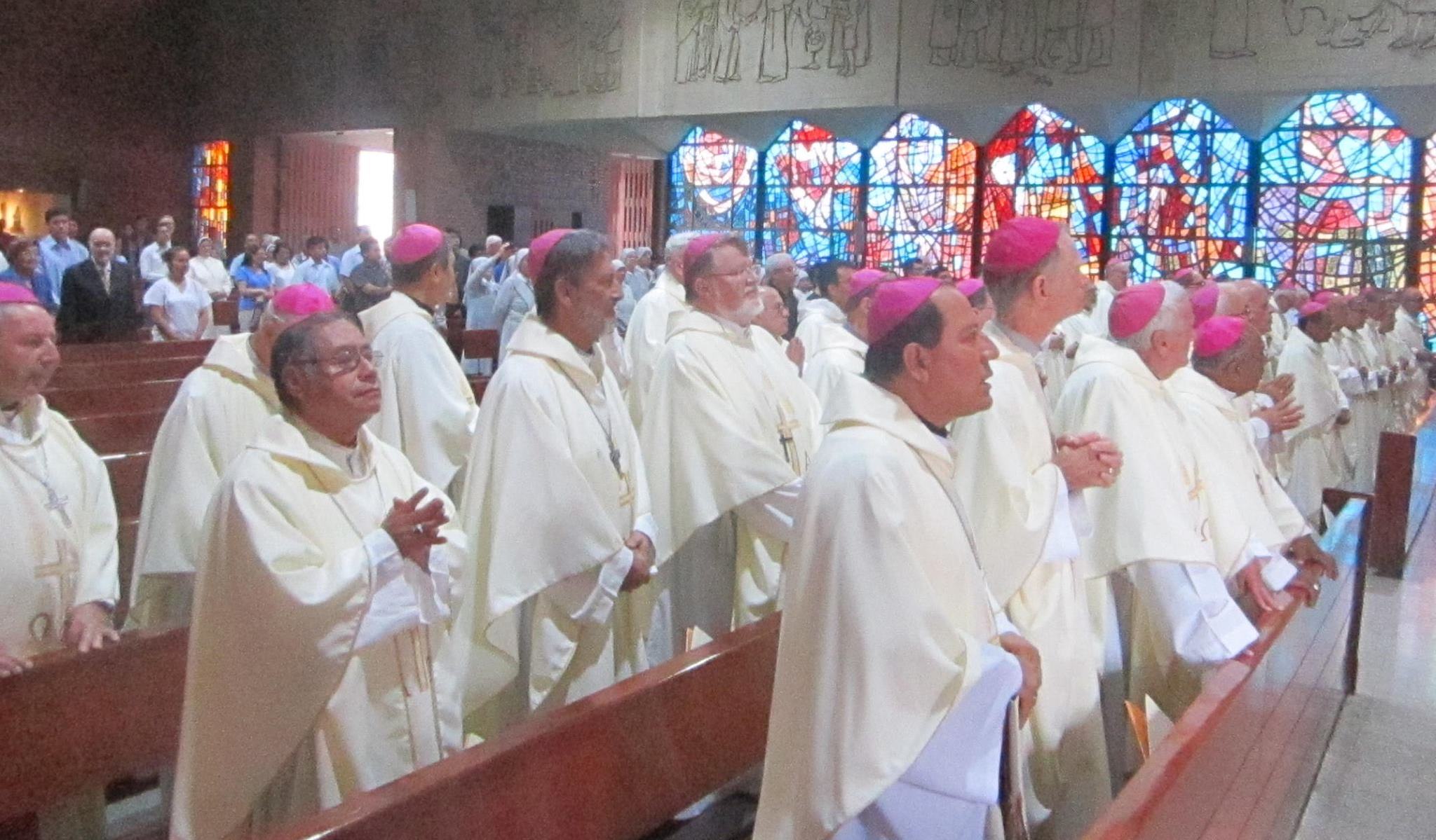 Obispos eligen a nuevo secretario general de la Conferencia Episcopal Peruana 2017-2020