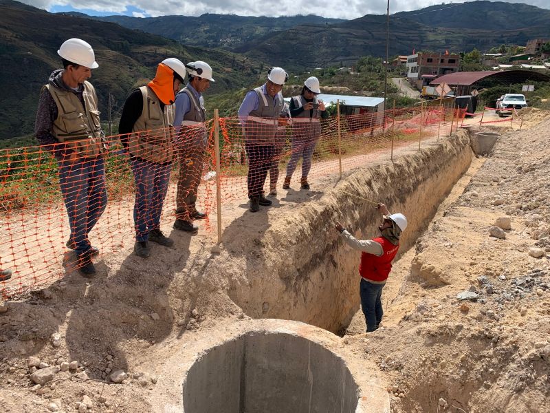 Contraloría alerta que cinco gobiernos regionales ejecutaron menos del 50 % de su presupuesto destinado a inversiones públicas