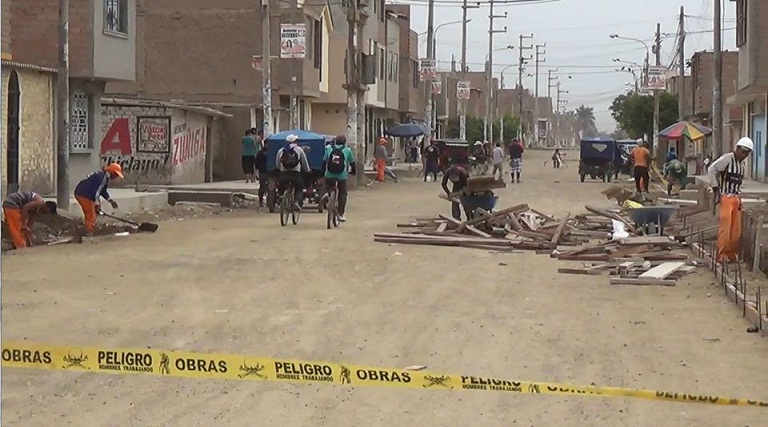 Alcalde inspeccionó obras de pavimentación en diferentes sectores de Chiclayo