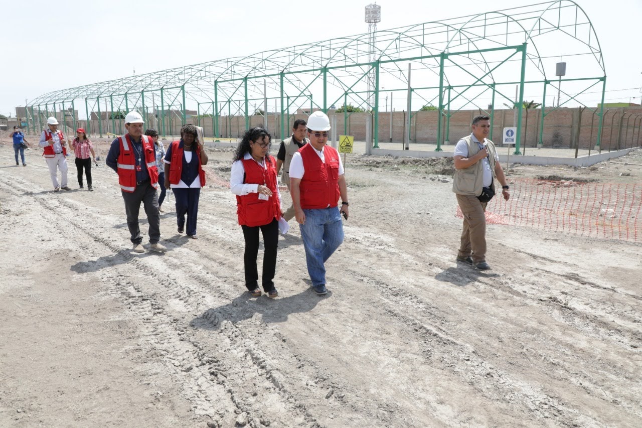 Contraloría saluda promulgación del DU que reactiva obras paralizadas