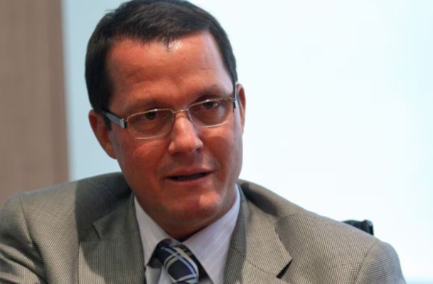 Barata no acude a comisión que investiga acuerdo con Odebrecht alega “violaciones” en el proceso 