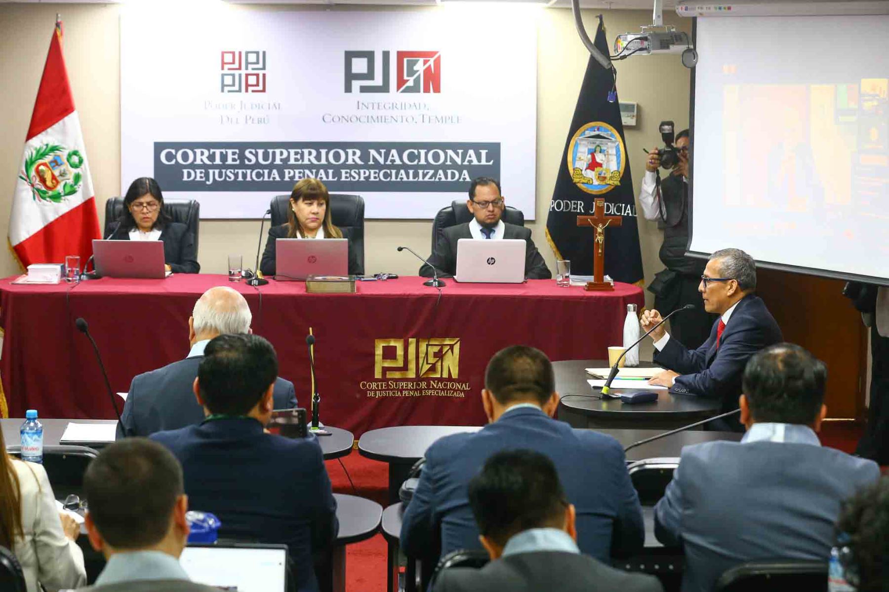 Ollanta Humala rechaza acusaciones de fiscalía sobre aportes a sus campañas electorales