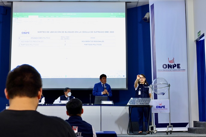 Bloque de movimientos regionales irá en la parte superior de cédula de sufragio y partidos políticos en la parte inferior 