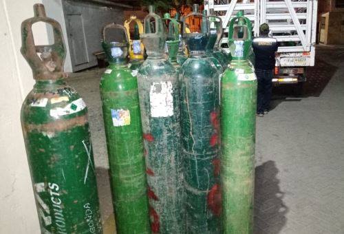 Empresas se solidarizan y donan insumos médicos, oxígeno y víveres en diversas regiones