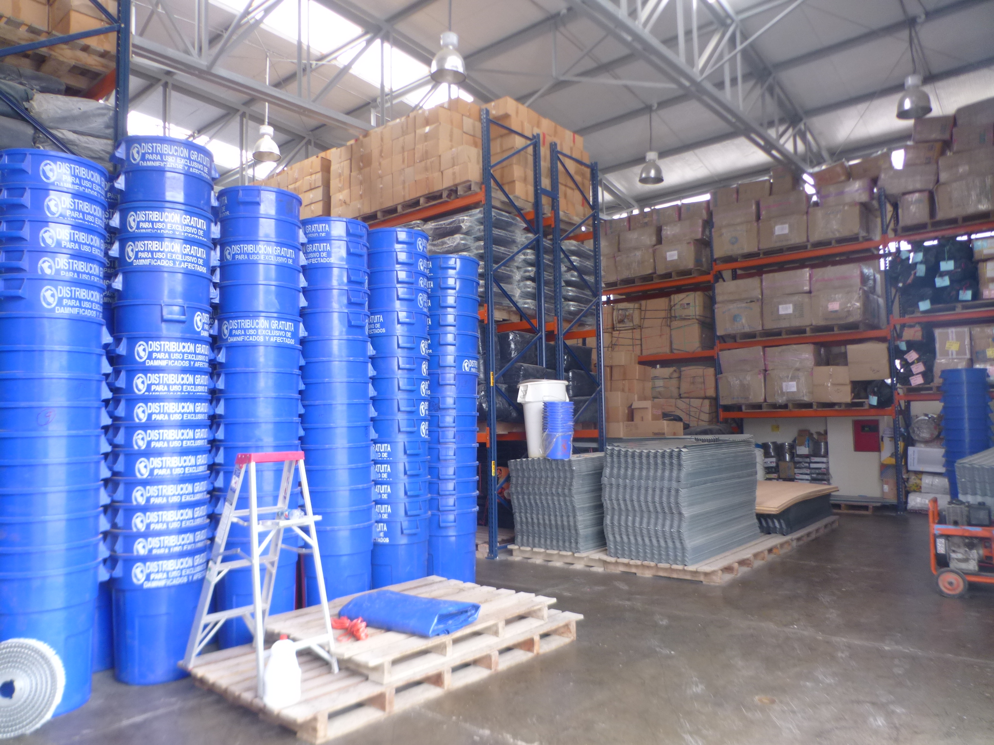 COER sólo cuenta con 30 toneladas de ayuda humanitaria ante el Fen