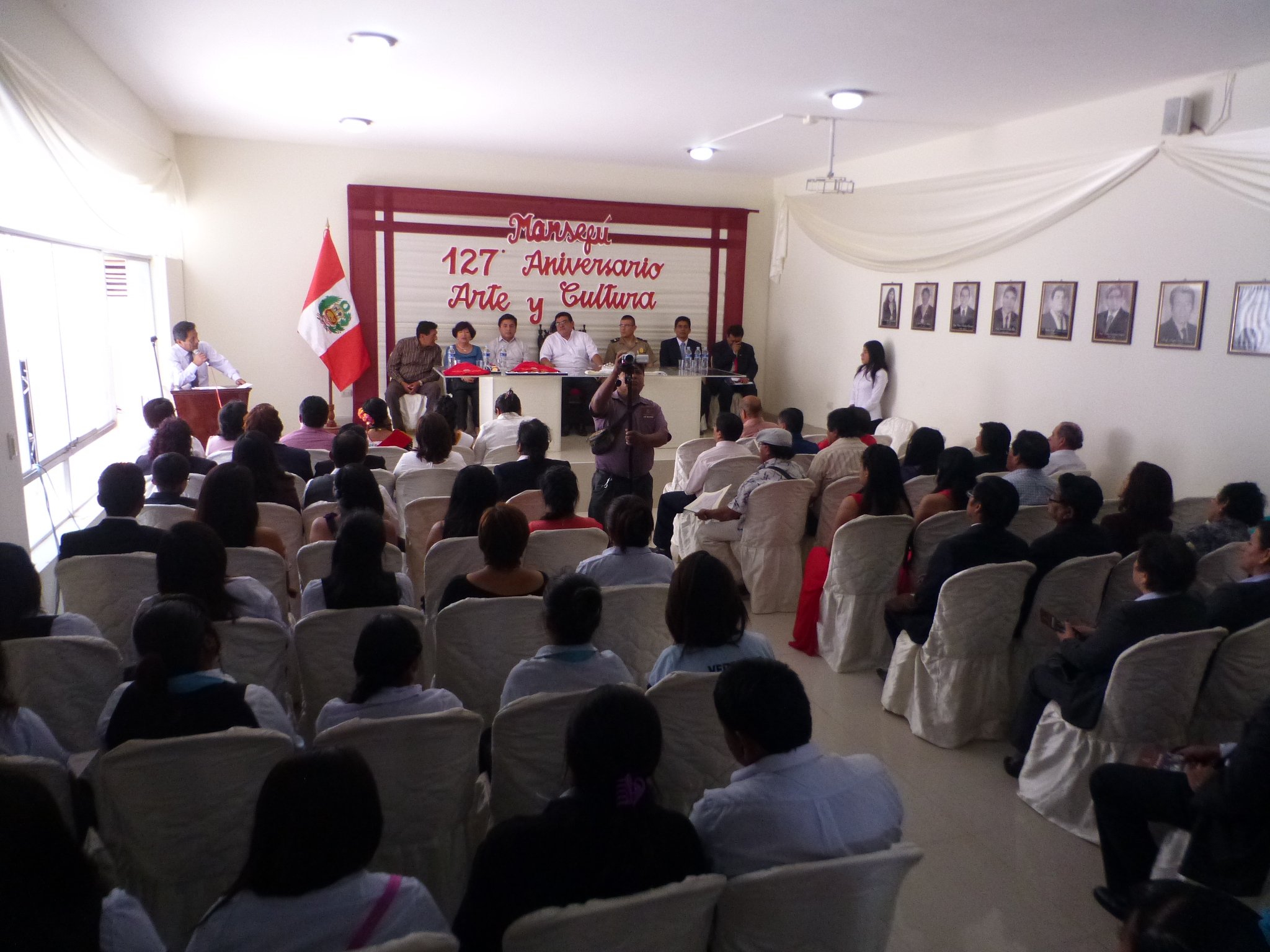 Distrito de Monsefú celebra 127 años de creación y forma parlamento estudiantil