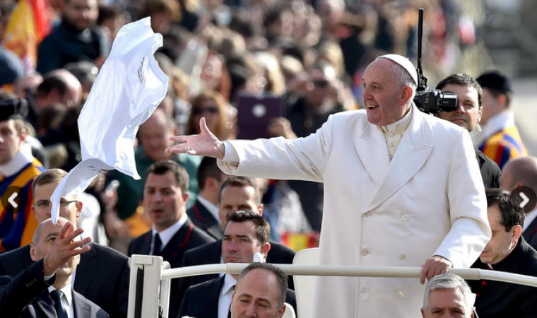 Papa Francisco: “El poder puede ser un instrumento de corrupción”