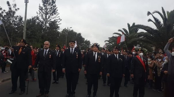 Parada militar: excluyen  a excomandos de Chavín de Huantar que combatieron contra el terrorismo  y ellos improvisan desfile