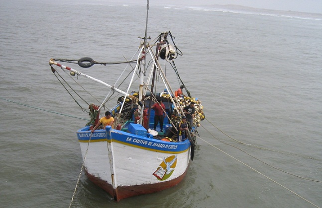 Entregarán radiobalizas a pescadores artesanales de Lambayeque