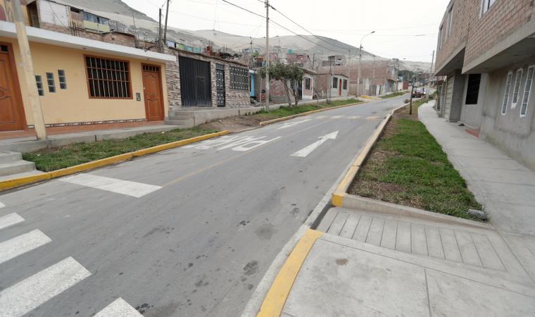 Sector Vivienda transfiere más de S/500 millones para ejecución de pistas y veredas en todo el país