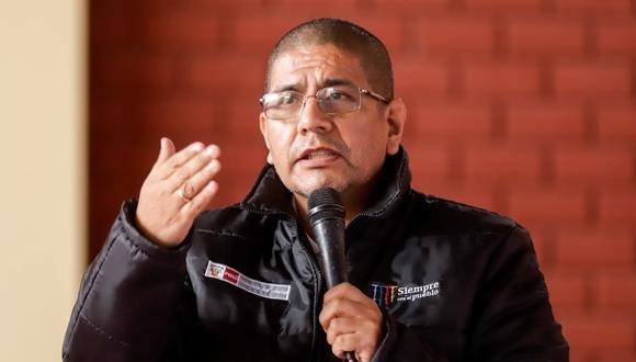 Ministro del Interior asegura que existe búsqueda internacional contra Juan Silva, pero alerta no figura en web de Interpol 