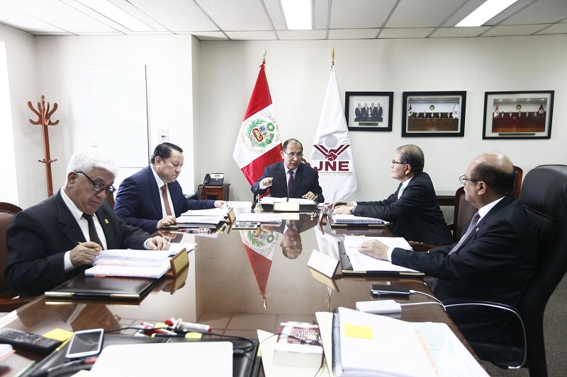 JNE debatirá el lunes si excongresistas pueden participar en elecciones 2020