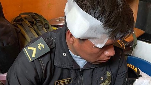 Violentas protestas dejan 140 policías heridos y destrozos en cinco comisarías en el país 