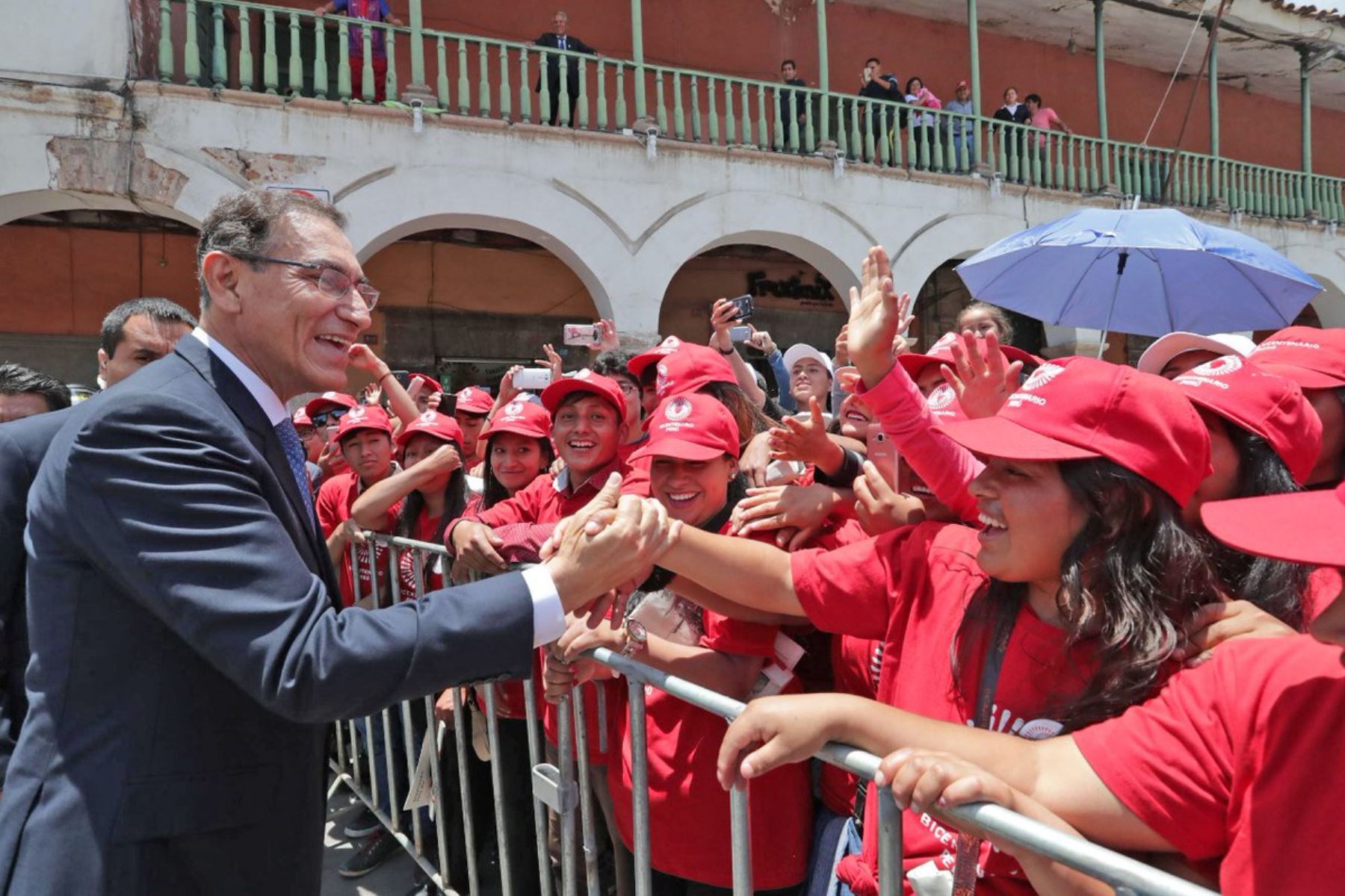 Encuesta revela que aprobación al presidente Martín Vizcarra sube a 65%
