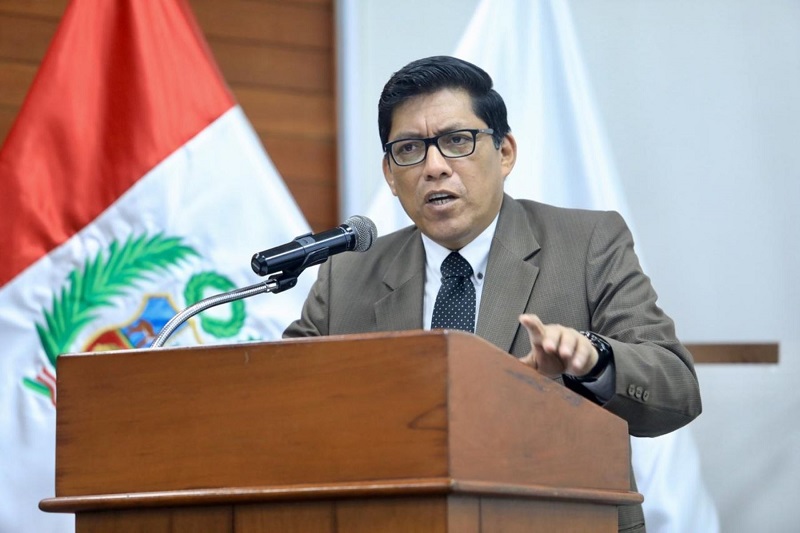 Jefe del Gabinete saluda gesto de Aráoz de renunciar a vicepresidencia