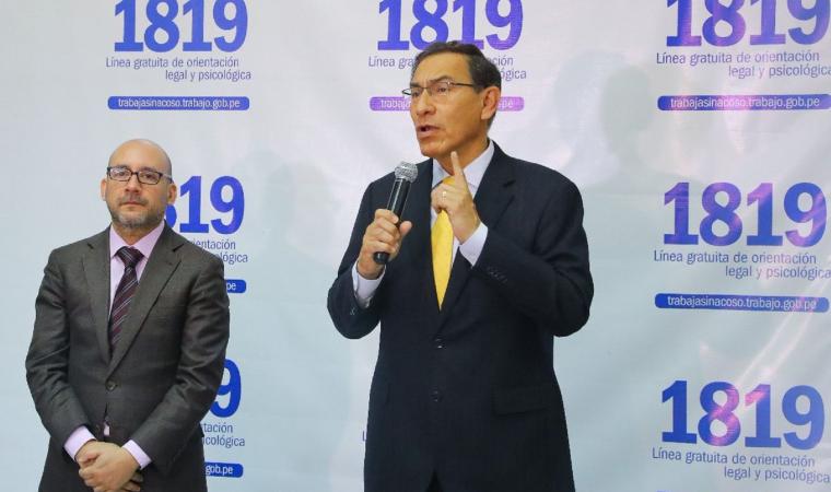 Vizcarra  pone en marcha “Línea 1819” para denuncias contra el acoso sexual laboral