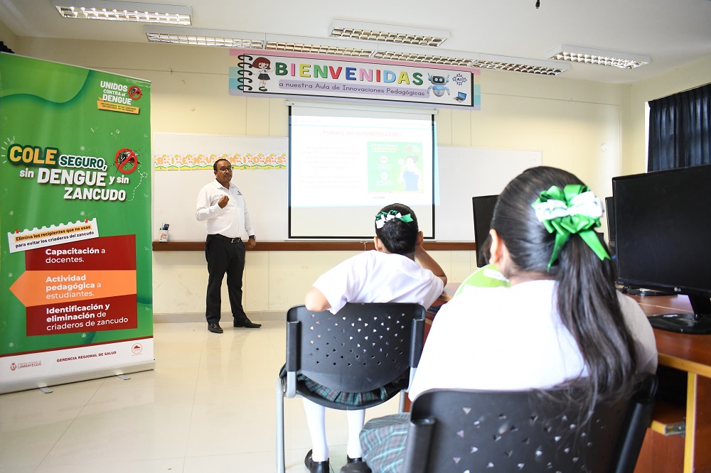 Promueven sesiones educativas sobre prevención de dengue en colegios de la región Lambayeque