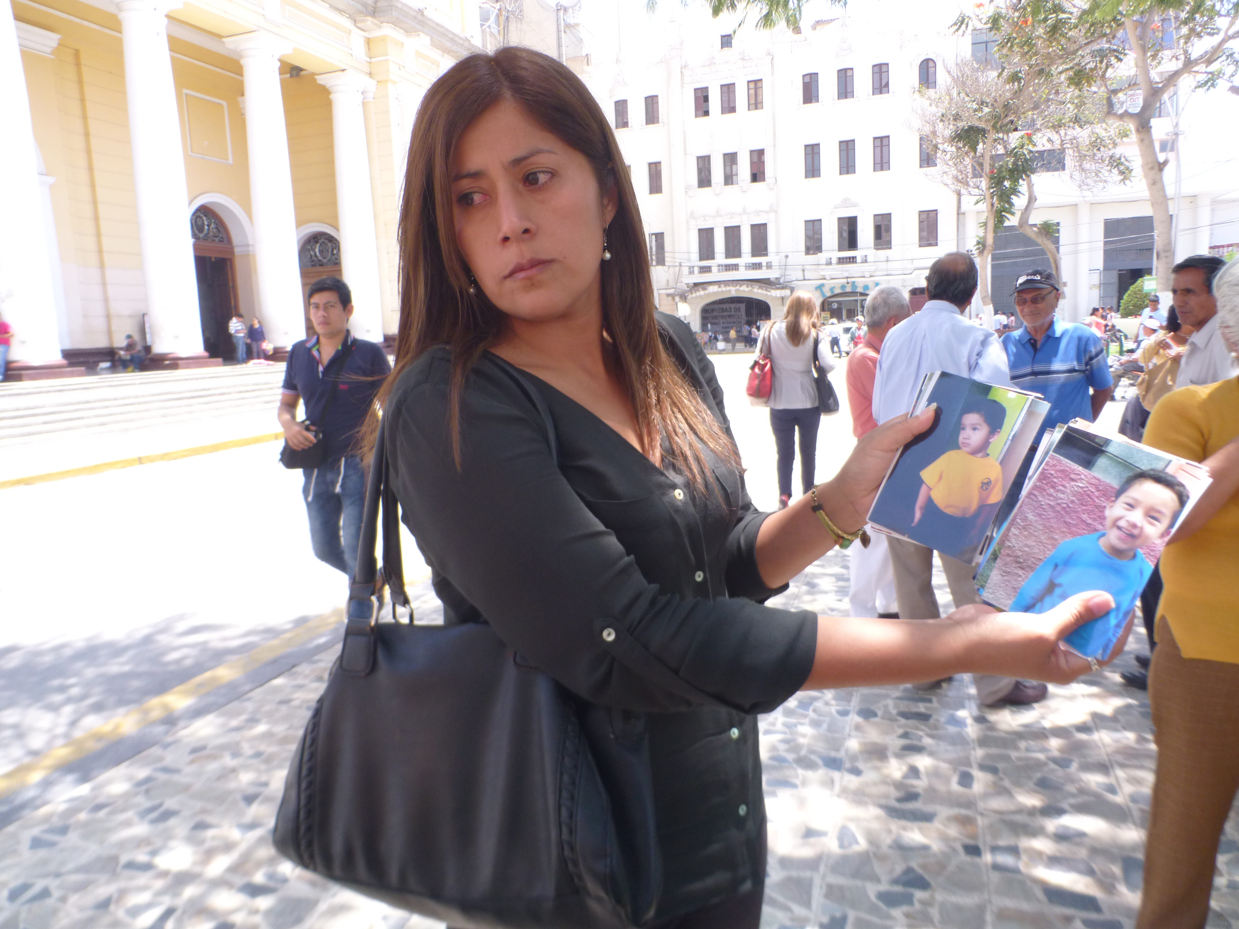  Madre denuncia secuestro de su hijo de tres años por parte del padre