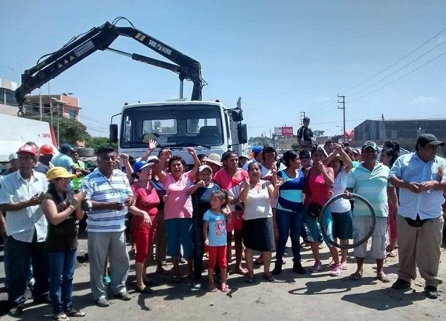 Pobladores protestan por obras de la carretera Chiclayo- Pimentel