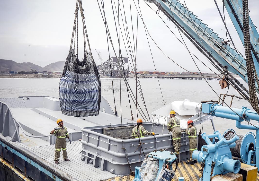 Puente marítimo permitió llevar 7,000 m3 de ayuda humanitaria a damnificados del norte